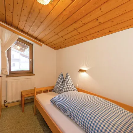 Tatil Evi In Near Slopes Grobming